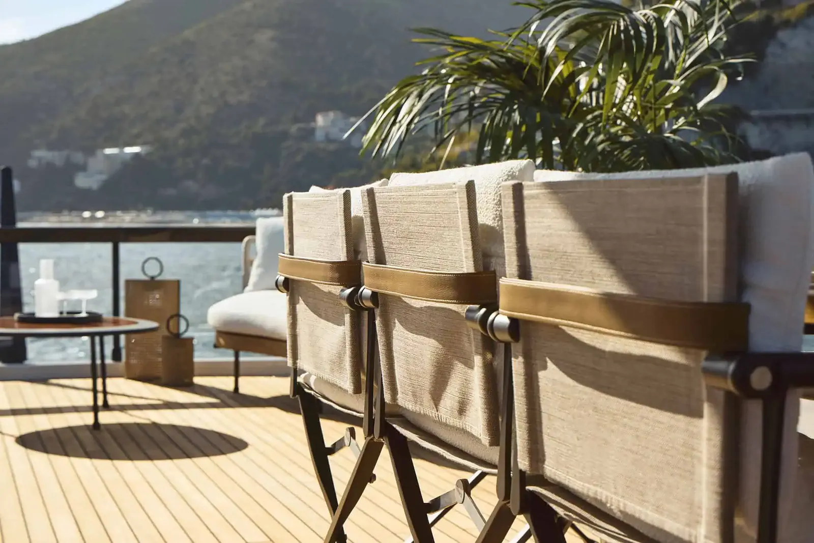 Aqualis exterior detail 11