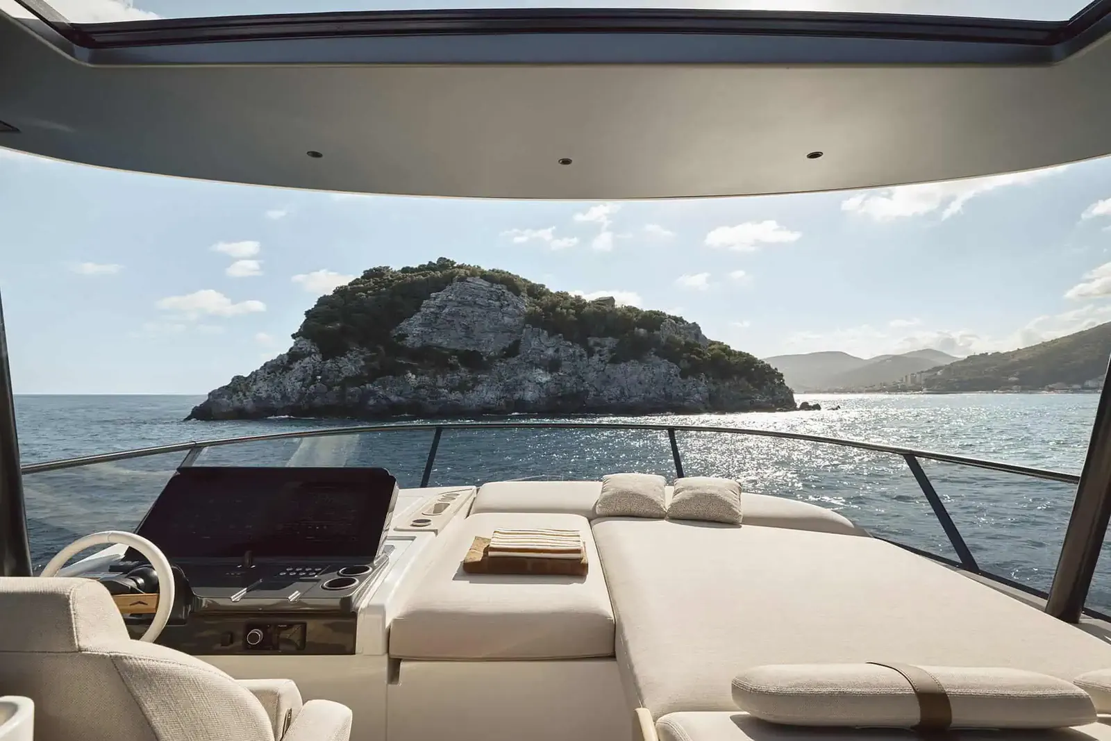 Aqualis exterior detail 15